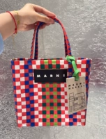 Ткацкая ручка сливы красная