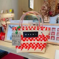 Пластиковая ручка труб