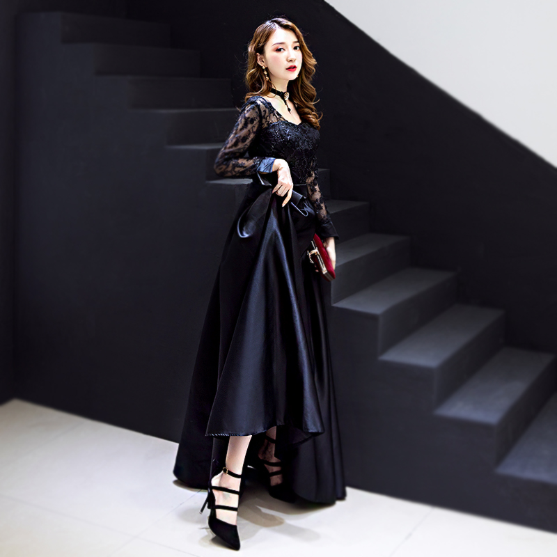 Robe du soir conventionnel - Ref 3210352 Image 1