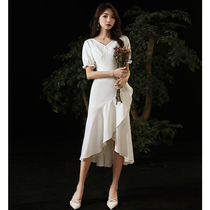 White Fish Tail Evening Gown Lady Banter Temperament Inns Dress can normally wear high-end atmosphere small subs slim