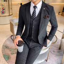 Plaid Western-style suit Mens three sets of Korean version Body -up Career Positive Dress Groom Wedding Gown Handsome Casual Suits
