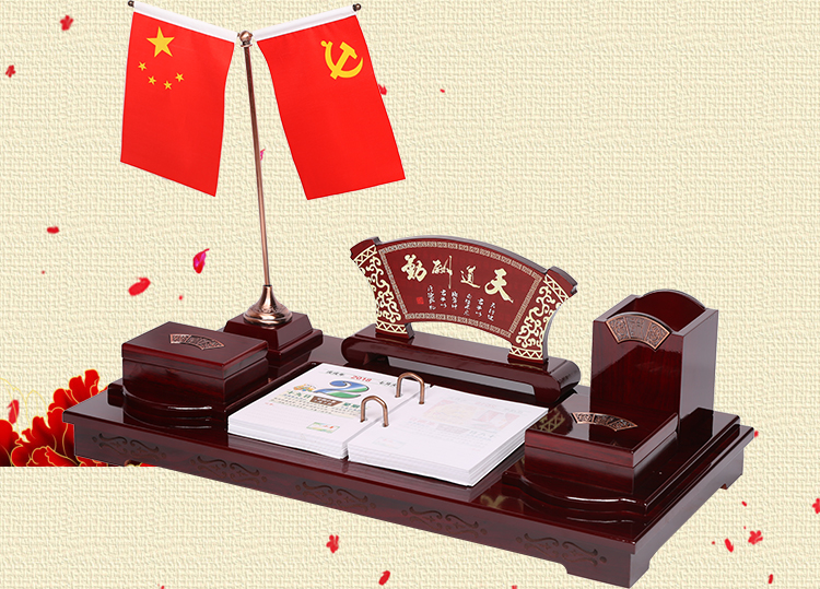 Fante mới giả gỗ gụ trang trí văn phòng cao cấp sáng tạo trang trí máy tính để bàn ông chủ Wentai quảng cáo quà tặng tùy chỉnh đồ trang trí nội thất