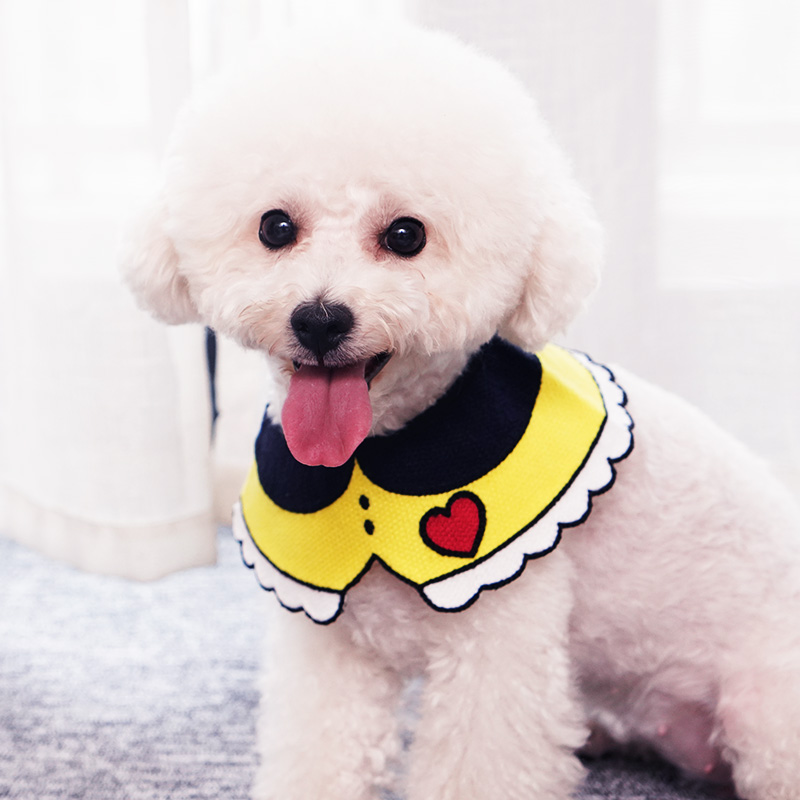 INS pet dog cat universal saliva towel triangle scarf supplies spring and summer teddy bear Korean version sweet 