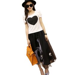 Naixin allows you to dress well and customize the 1885 new summer women's fashionable round neck short-sleeved heart.