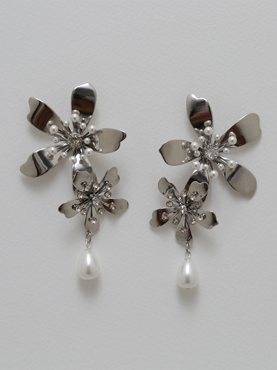 RYANSTORER DESIGNER BRAND FLOWERS EARRINGS PEARL EARRINGS WITH EXAGGERATED ADVANCED SENSE ATMOSPHERIC EARDROPS-TAOBAO