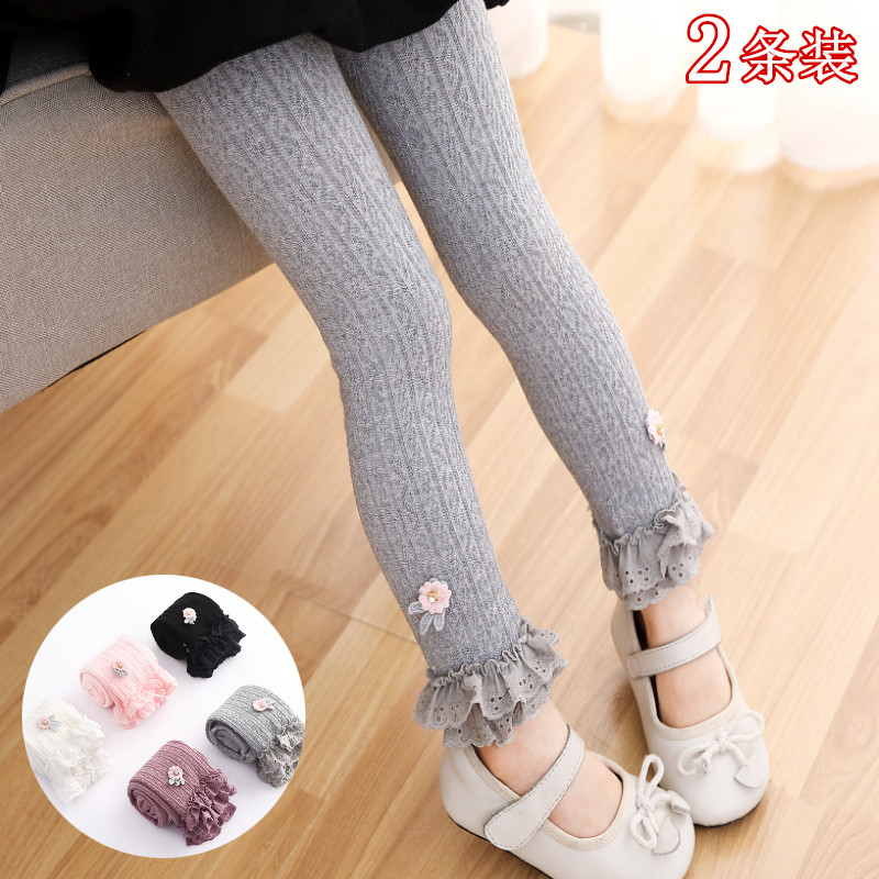 Spring and autumn new children's pantyhose girls baby lace lace nine-point pants infants and young children inner pantyhose big PP outer wear