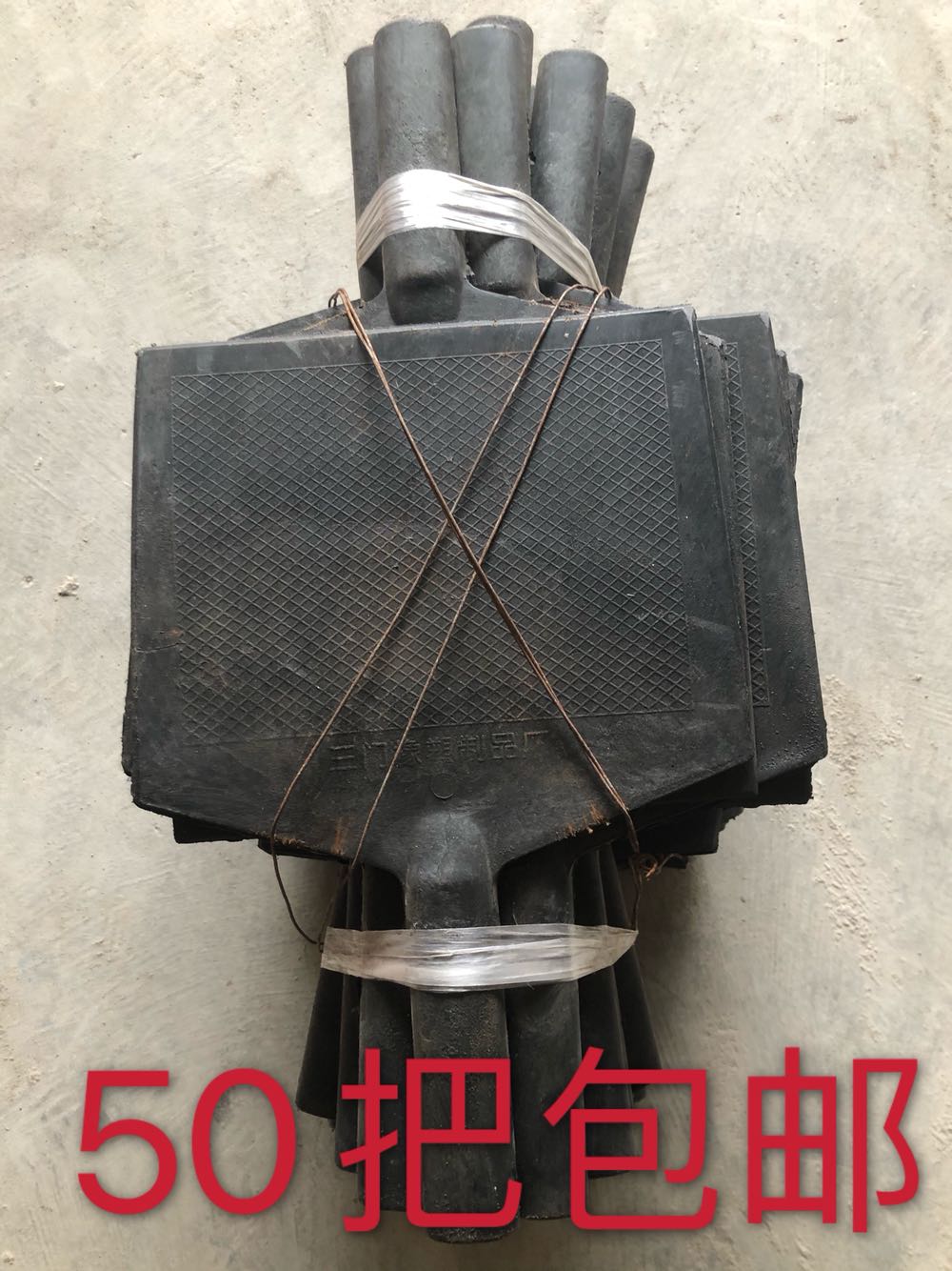Plaster mason plastic plaster board plaster board plastic plaster board construction site plaster board construction site plaster scraping putty