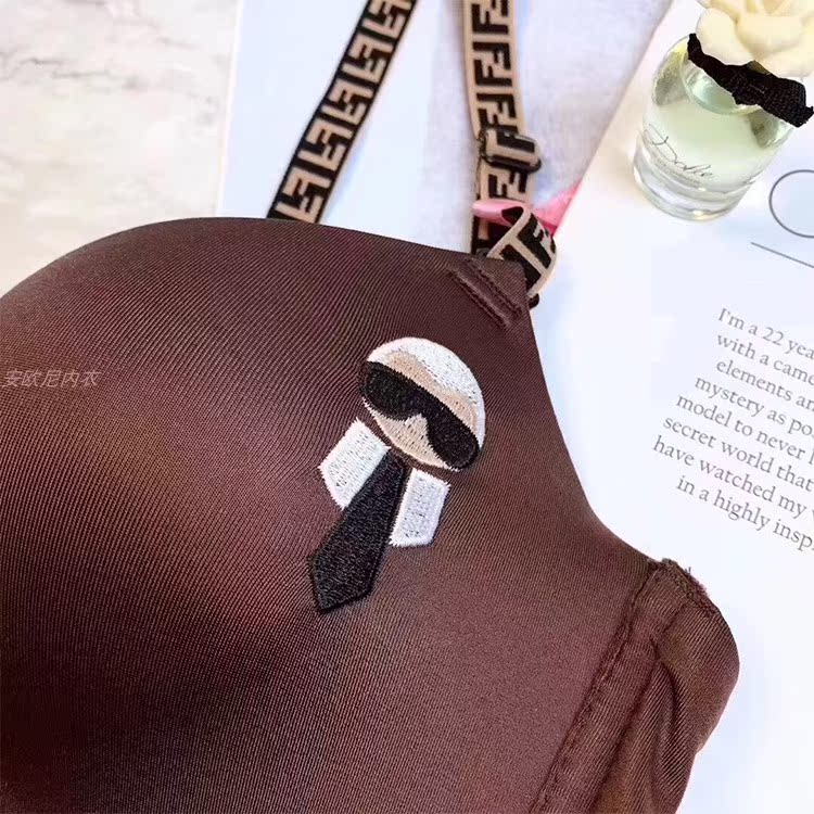 Đồ lót đơn giản nữ thêu chữ đeo vai nữ không có dấu vết không có vòng thép tập hợp áo ngực cao cấp - Bộ đồ lót đồ lót