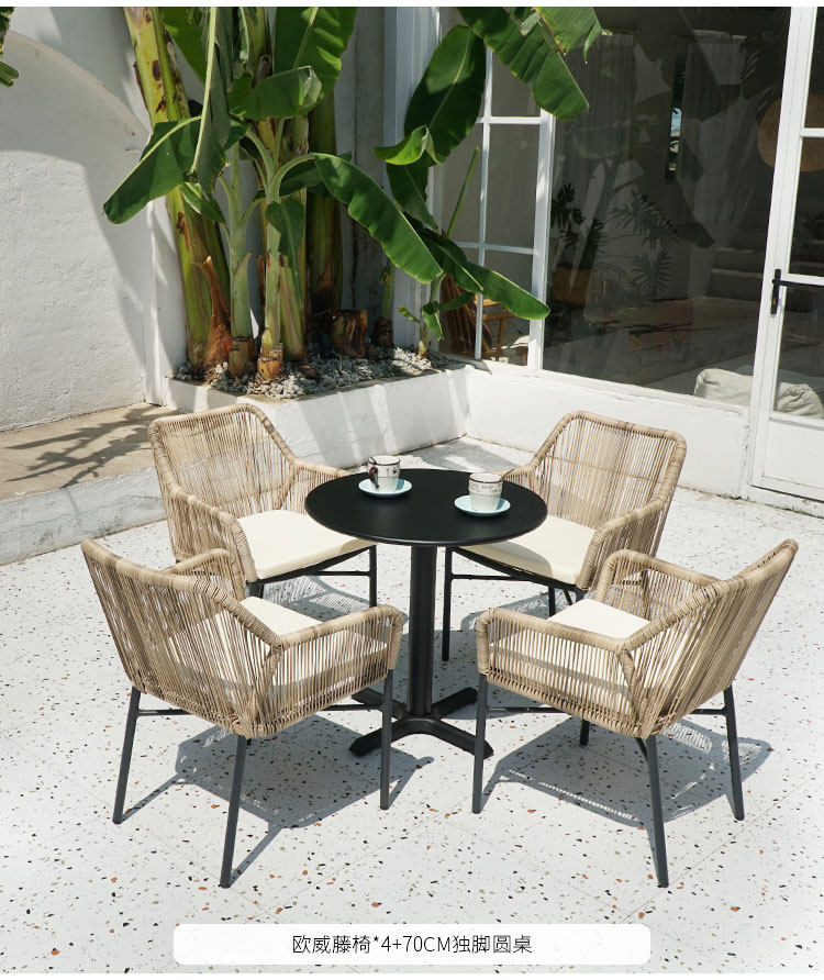 Brown Overvan Chair_08.jpg