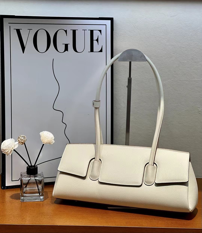Lkg New Women's Bag Baguette Bag Light Luxury Commuter Genuine Leather Underarm Bag Women's Handbag Shoulder Bag Big Eye Bag