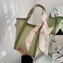 Spring exploits big bag girls 2022 new wave Korean version texture single shoulder tote bag ins senior sense diagonal satchel