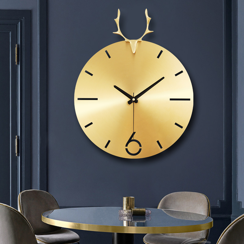 Nordic Light Extravagant Hanging Clock Living Room Home Deer Head European Style Metal Watch Fashion Creative Clock Bedroom Brief Hang Watch