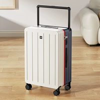 Синий и белый контраст