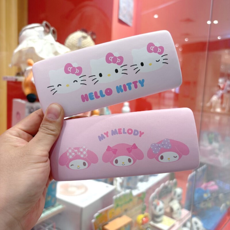 In Stock Japan Sanrio Eyeglass Case Kitty My Melody Kuromi Sunglasses Storage Box
