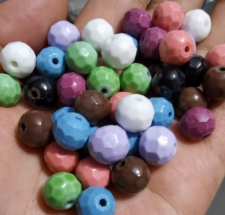 Tourmaline Beads with Glossy Glaze, 1cm Large Earth Beads, Multi-Colored Hand-Strung Necklace Jewelry, 2000 Pieces, Free Shipping Tourmaline Beads with Glossy Glaze, 1cm Large Earth Beads, Multi-Colored Hand-Strung Necklace Jewelry, 2000 Pieces, Free Shipping