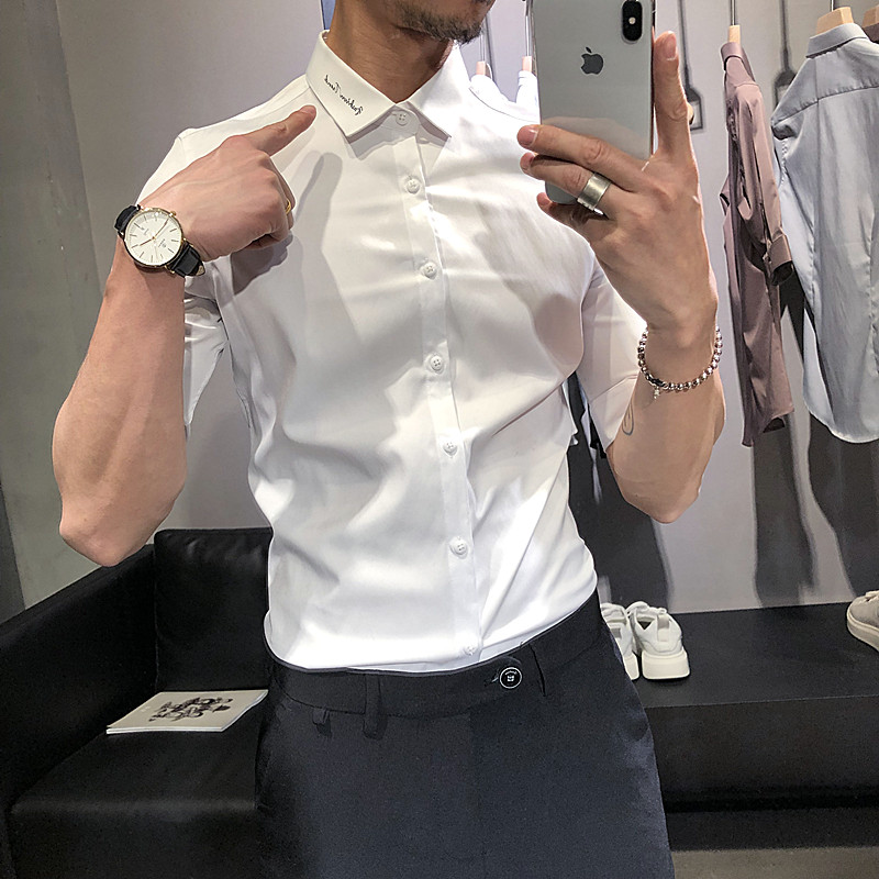 Shirt man short sleeve Korean version Body Trend 50% Sleeve Blouse blouse Embroidered Casual Handsome 100 lap men's shirt