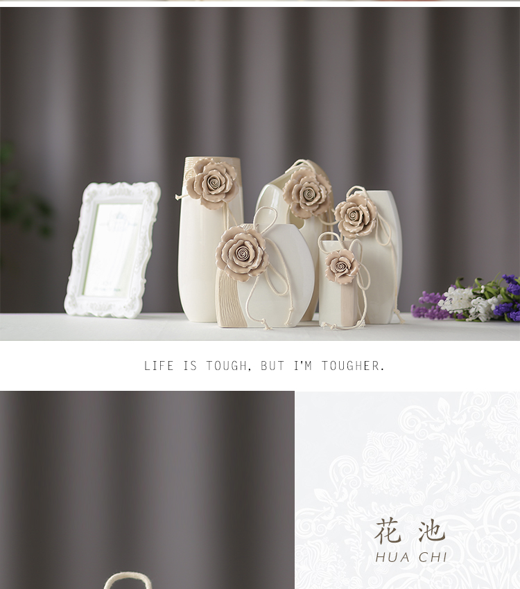 European contracted hand pinch flower vase furnishing articles ceramic vase small pure and fresh and creative flower arranging flowers sitting room is contracted and I