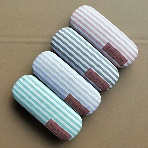 Свежие милые очки подходит для мужчин и женщин, прямые продажи с завода, простой и элегантный дизайн, с печатью вашего логотипа