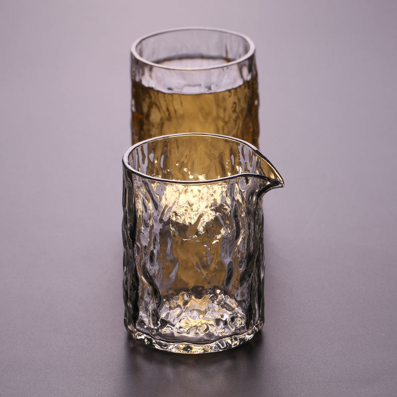 Reading things new Japanese-style handmade hammer pattern heat-resistant glass fair cup water cup kung fu tea set thickened male cup tea divider
