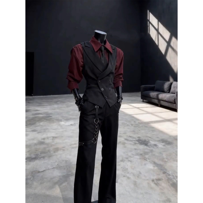 Black V-Neck Slim-Fit Waist-Cinching Suit Vest Set for Men, Autumn Layered Sleeveless Vest, Minimalist Style Inner Layering Waistcoat Black V-Neck Slim-Fit Waist-Cinching Suit Vest Set for Men, Autumn Layered Sleeveless Vest, Minimalist Style Inner Layering Waistcoat