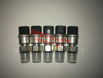 Japan Nagano NAGANO KEIKI pressure sensor KM15-S49 KM10-P01 for Daikin hydraulic station