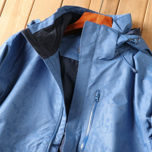 Дорожная водонепроницаемая куртка с капюшоном, Германия