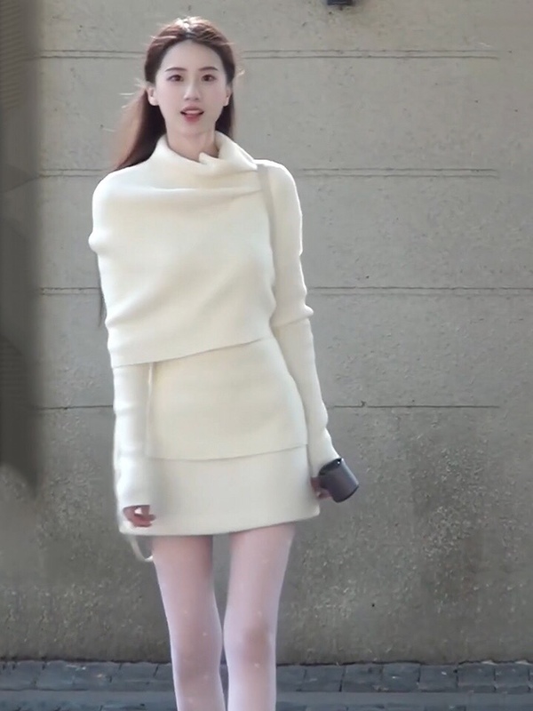 Sweater High-End Style Set for Women, Autumn Design, High-Neck Shawl, Knitted Outerwear, Long-Sleeved Top, Hip-Hugging Mid-Length Skirt Sweater High-End Style Set for Women, Autumn Design, High-Neck Shawl, Knitted Outerwear, Long-Sleeved Top, Hip-Hugging Mid-Length Skirt