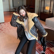 Winter 2020 new female Korean version of loose cashmere thick leather coat coat lamb velvet fashion versatile