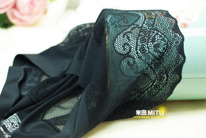 Slip jeunesse sexy en soie Ice - Ref 667912 Image 17