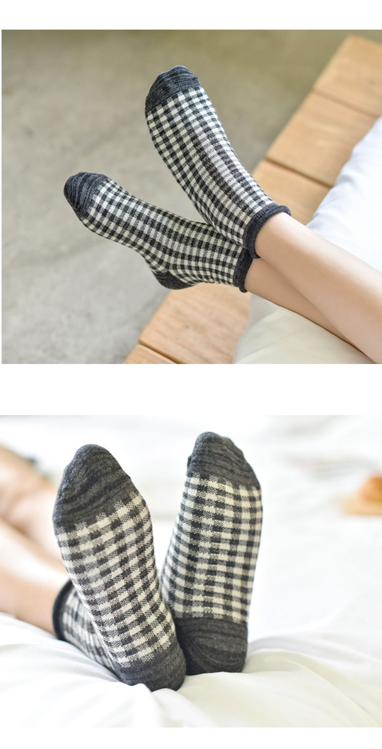 Retro Anh Square Vớ ngắn Phụ nữ Cotton mùa xuân và mùa thu thoải mái Vớ nữ vớ Nhật Bản Phong cách thời trang hoang dã bán vớ các loại