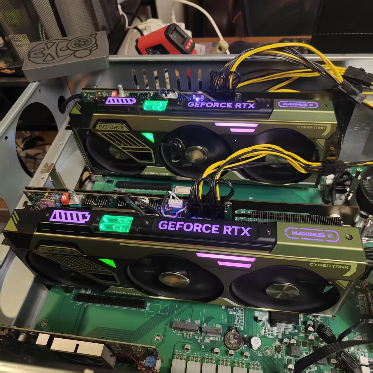 การ์ดแสดงผล Nvidia Tesla V100 16g สำหรับการฝึกฝนโมเดลขนาดใหญ่ การเรียนรู้เชิงลึก และการประมวลผล AI รุ่น Sxm2
