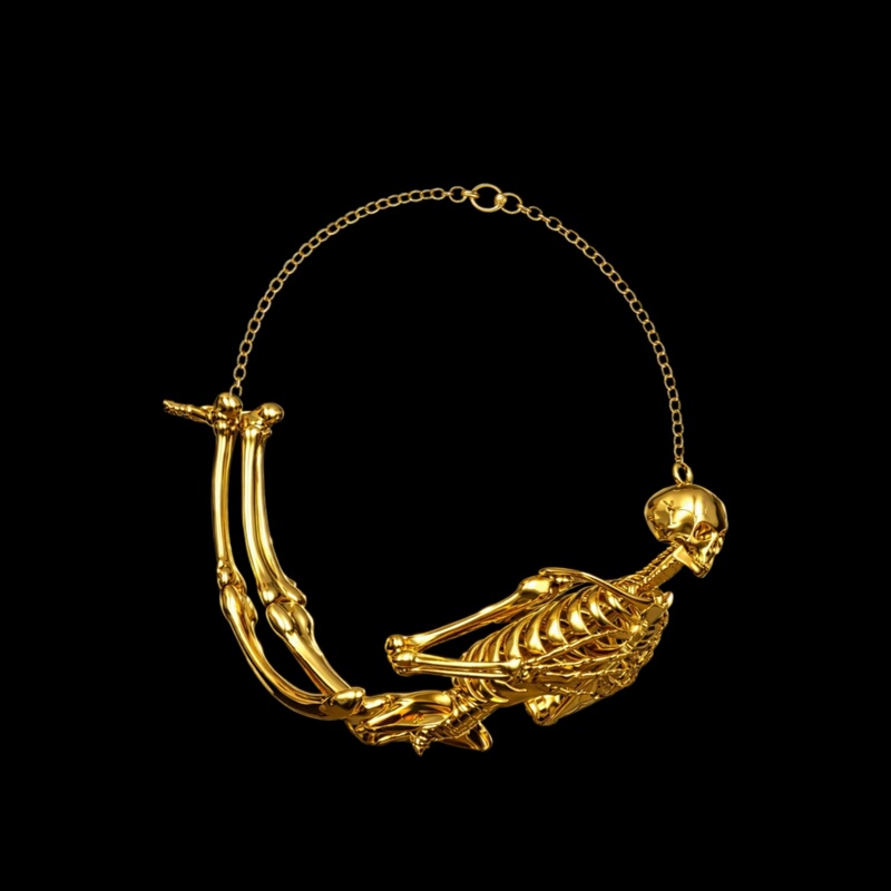 Victoria's Albert Golden Vintage Bracelet Is a Personalized Punk Style Fashionable and Elegant High-End Versatile Jewelry