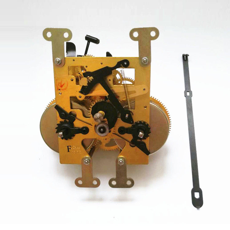 Free shipping Polaris mechanical clock wall clock vintage repair