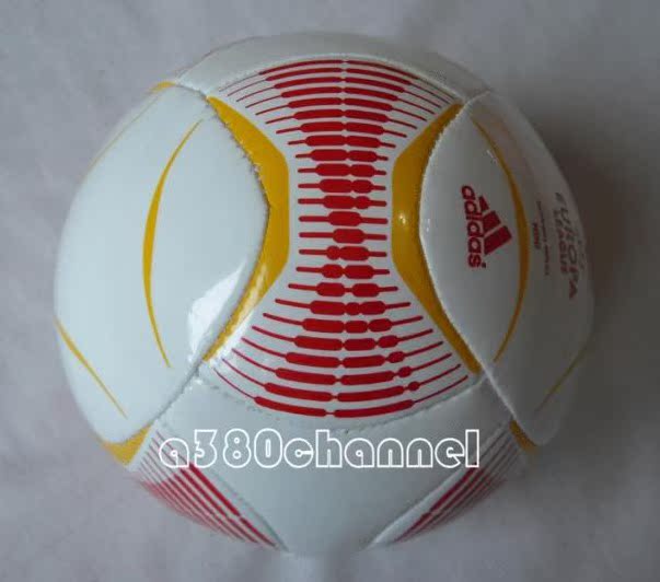 Ballon de foot - Ref 5531 Image 18