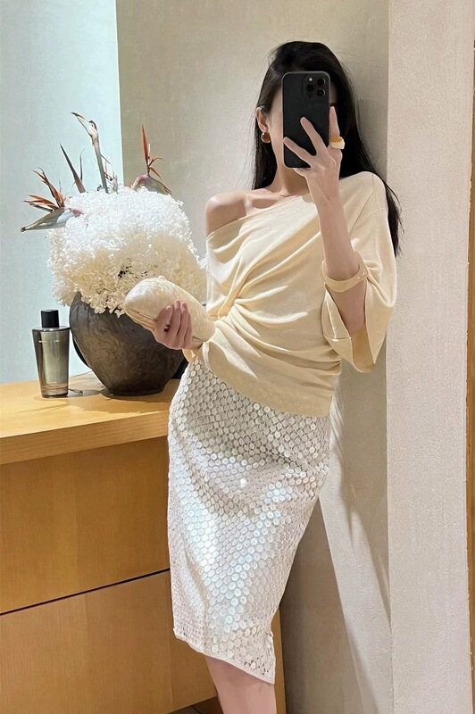 French-Style Retro Elegant Sequined Hollow-Out Lined Sequin Slimming Midi Skirt + Off-Shoulder Top