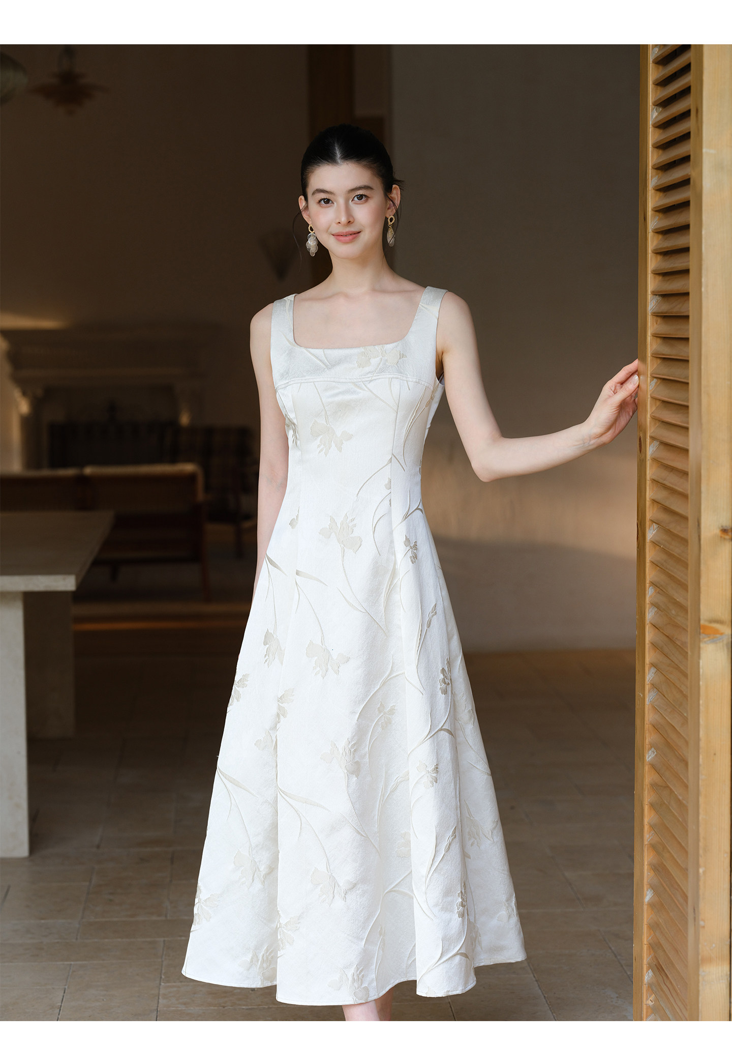 chinese style bridesmaid dresses Neo-Chinese Jacquard Maxi Dress / Square Neck Satin Dress / Elegant Dress chuchan | One Piece Beaded Dresses – STAUD Aliexpress Color:Living Coral US 12 / UK traditional cheongsam