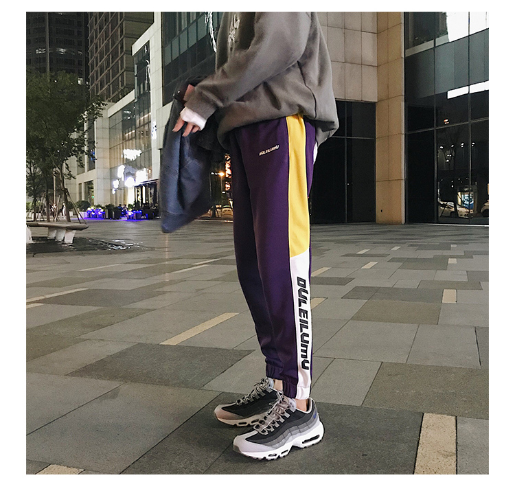 Quần bó sát nam Ulzzang phiên bản Hàn Quốc của xu hướng les Wei quần lỏng rung cùng một đoạn quần đẹp trai t chín điểm in cổng gió quần kaki túi hộp
