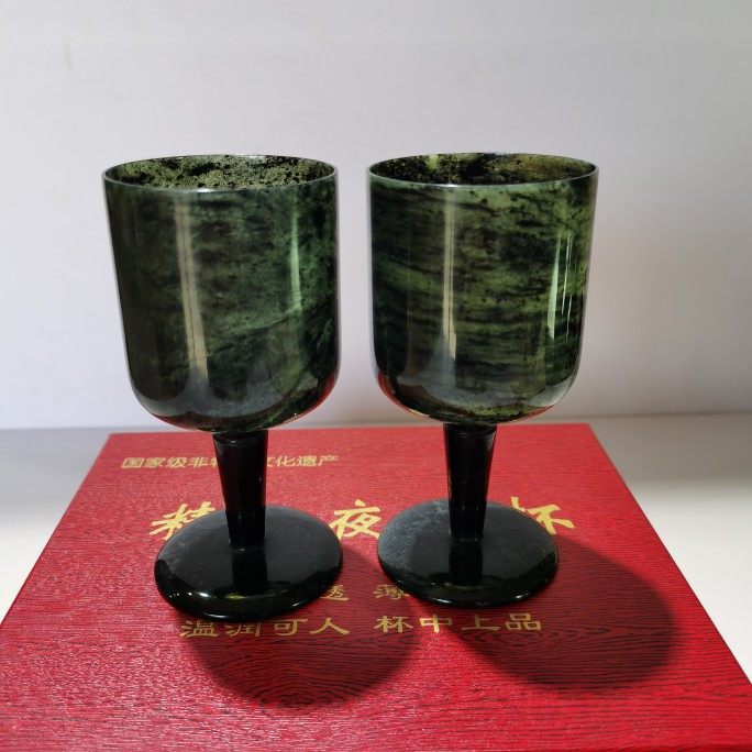 中国 酒泉 夜光杯 6客 在庫処分セール中天然石 レトロ工芸品 酒泉玉石