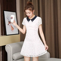 Mát gamma Hàn Quốc mùa hè mới thời trang ngắn tay vuông cổ áo thêu slim dress 1952 thời trang nữ trung niên