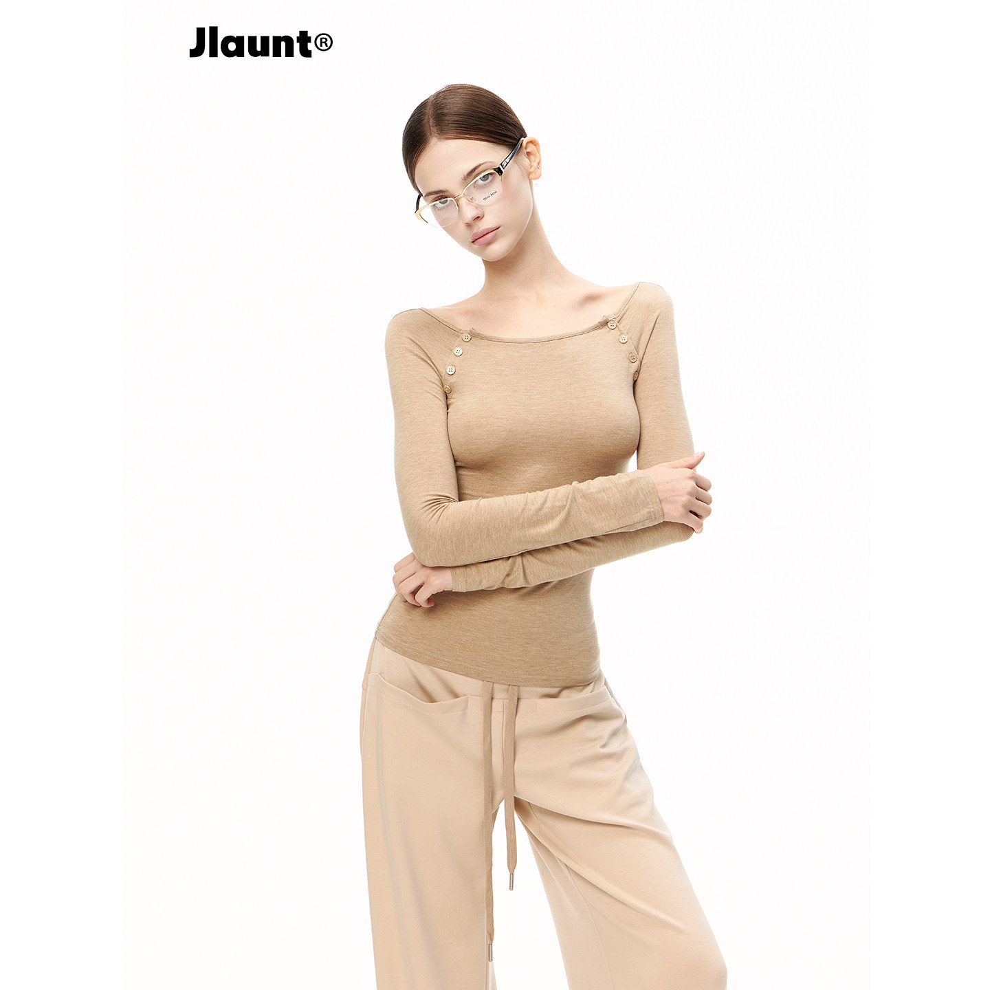 เสื้อยืดแขนยาวผ้าเทนเซลผสมผ้าขนแกะ Jlaunt สำหรับผู้หญิงในฤดูใบไม้ร่วง ทรงสลิมฟิต ช่วยให้ดูผอมเพรียว เสื้อตัวในสีสองโทน ใส่ได้หลากหลาย