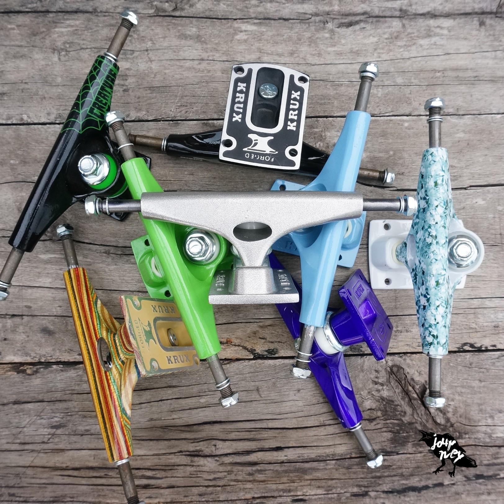 Krux Skateboard Bridge Imported Steel Bridge Double-warp for four-wheel stunt Takaqiao Single Two Air Travel Store