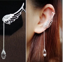 Kyushu Sky City same earring Angel elf wings imitation Crystal long tassel ear clip without ear hole