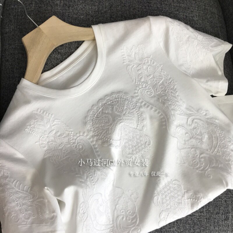 White T-shirt Woman Pure Cotton 2020 Summer New Rework Embroidery Short Sleeve Woman Giant slim jacket design with a small crowd