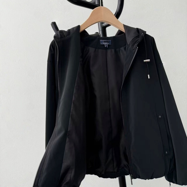Japanese Original 2025 Autumn and Winter Women's Hooded Short Jacket, Japanese Style Original Solid Color Loose Casual Jacket Top Japanese Original 2025 Autumn and Winter Women's Hooded Short Jacket, Japanese Style Original Solid Color Loose Casual Jacket Top