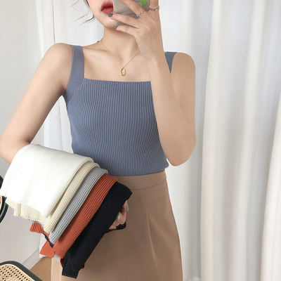 The new Spring/Summer 2025 casual, slimming and elastic inner layer with a knitted wide halter top is suitable for women to wear outside