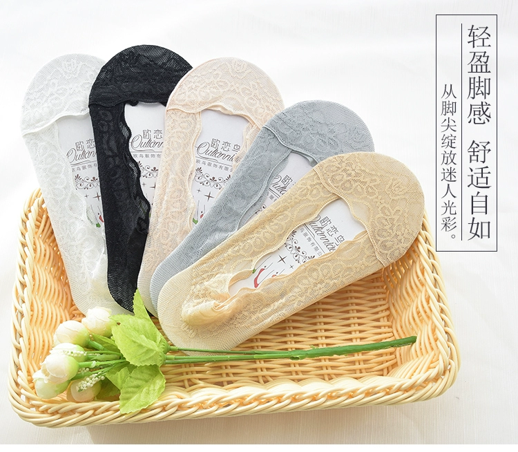 Mùa hè ren thuyền vớ nữ chống trượt silicone cotton khử mùi vớ ngắn vớ của phụ nữ đặt thấp để giúp miệng nông phần vô hình siêu mỏng tất cao cổ