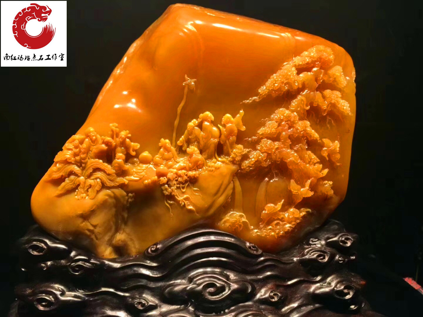 Lao stone North Tian Huang stone ornaments Old crystal Whole Huang Tian Huang frozen handle pieces Qiushan Tour stone carving ornaments