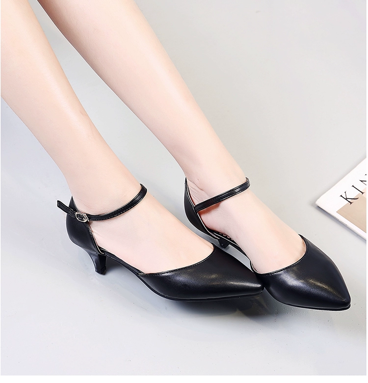 2017 mùa hè mới thủy triều nhọn dép nữ mùa hè hoang dã giày công sở stiletto gót thấp gót quai nữ giày dép