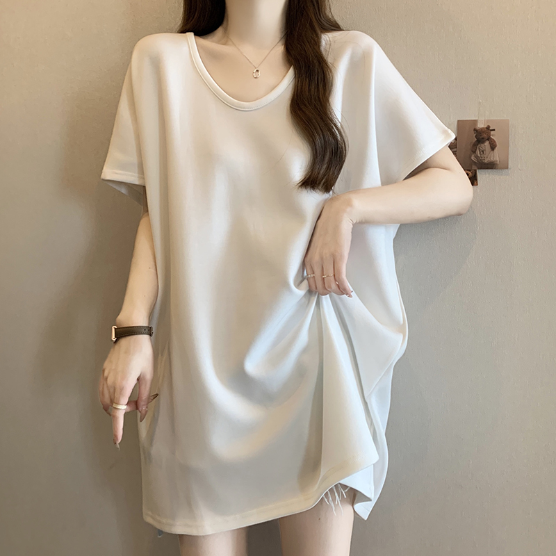 Plus Size Slimming V-Neck Mid-Length White Short-Sleeve T-Shirt for Women, Summer, Loose Fit, Versatile, Simple Top for Chubby Women