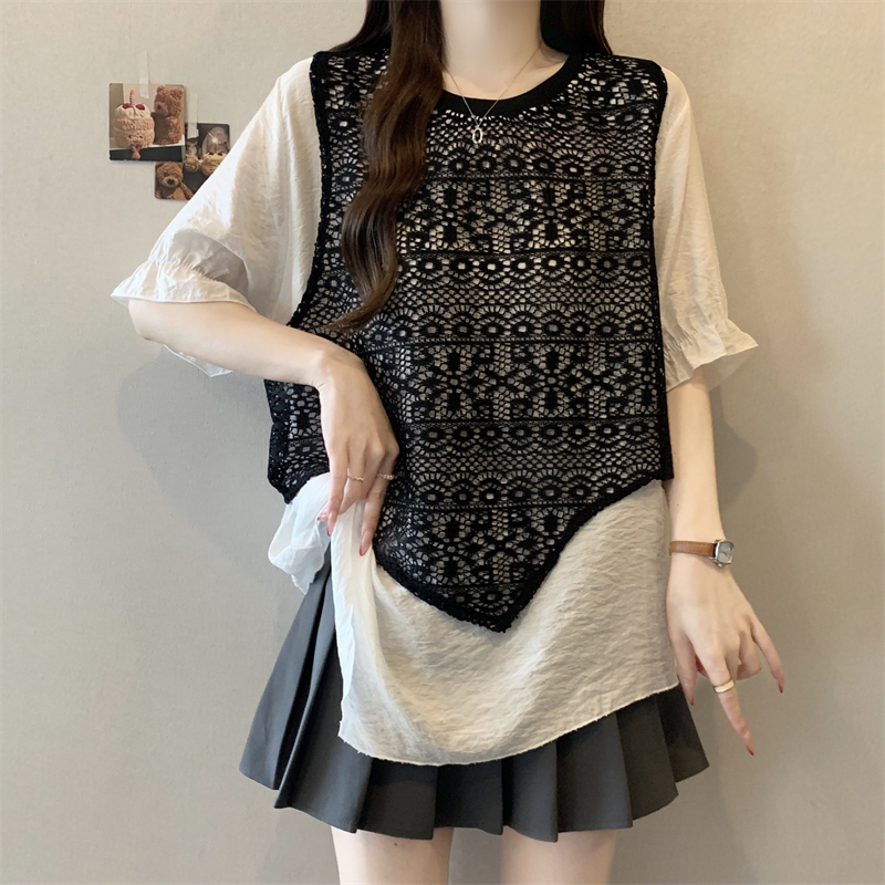 Plus-Size Irregular Lace Jacquard Patchwork Faux Two-Piece Short-Sleeve Shirt for Women, Summer Casual Versatile Top for Curvy Girls